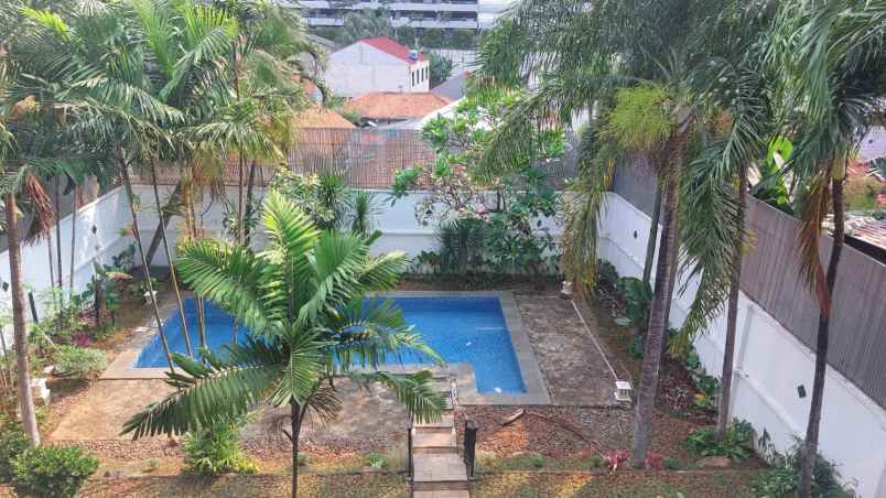 dijual rumah kemang