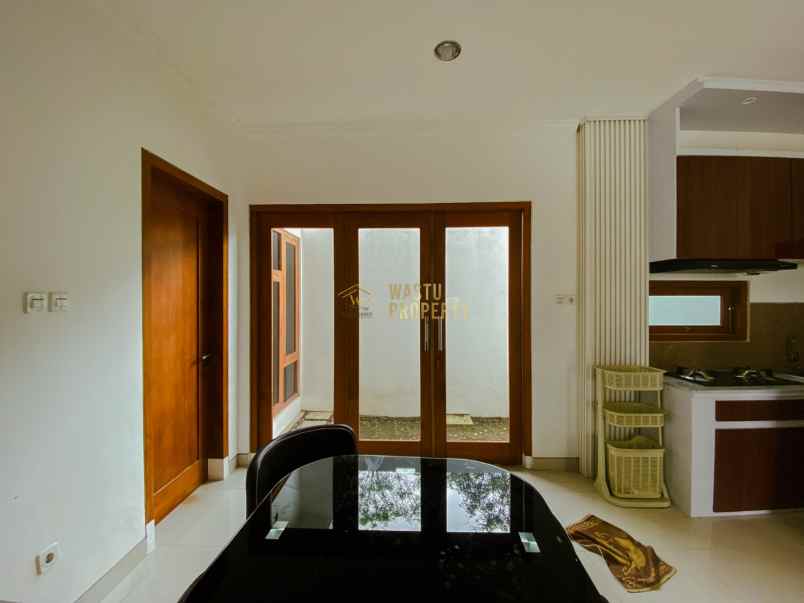 dijual rumah kenayan wedomartani kec