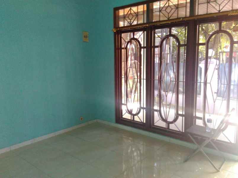 dijual rumah kerten laweyan surakarta