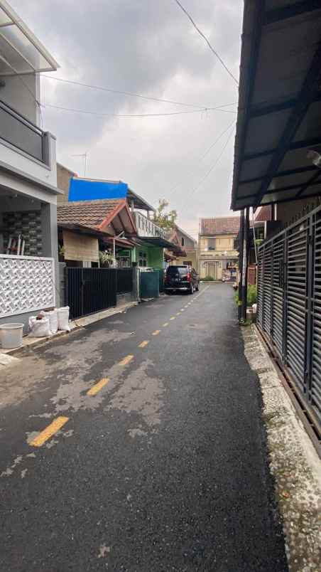 dijual rumah komp riung bandung