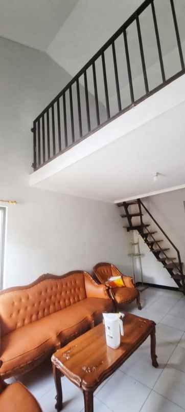 dijual rumah komplek baturaden techno