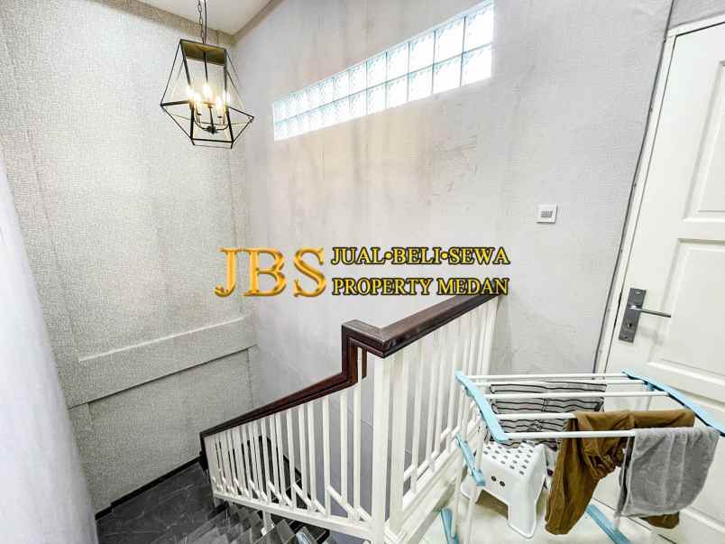 dijual rumah komplek cemara asri jalan