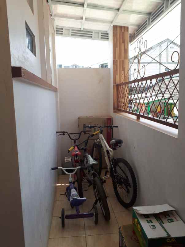 dijual rumah komplek cipageran asri kel