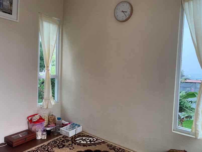 dijual rumah komplek firdaus city light