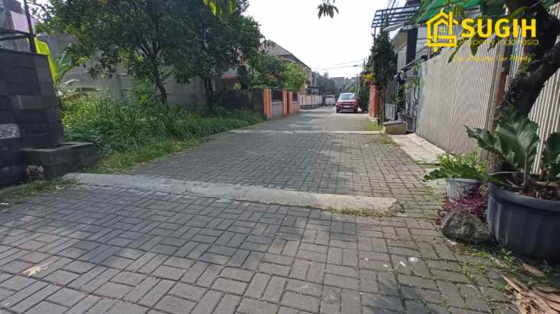 dijual rumah komplek kiara sari asri