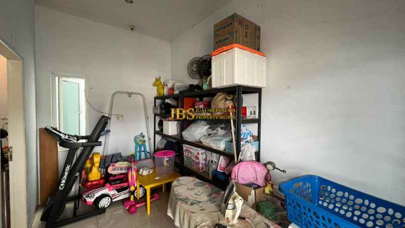 dijual rumah komplek krakatau palace 1