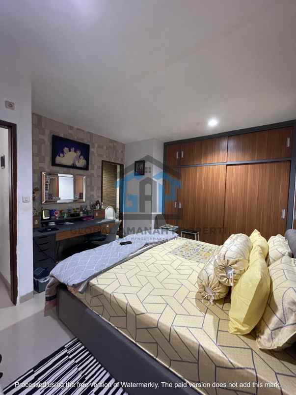 dijual rumah komplek townhouse sayap setiabudi bandung