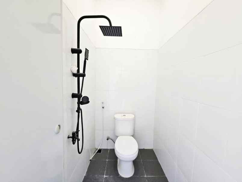 dijual rumah kota harapan indah bekasi