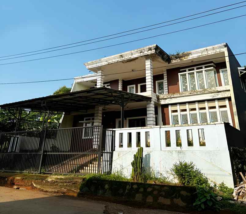 dijual rumah kp nyengcle rt 005 rw 02