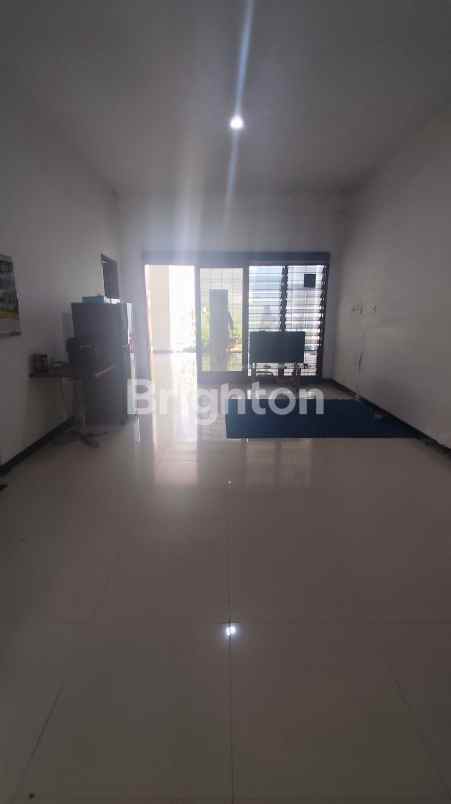 dijual rumah kupang baru