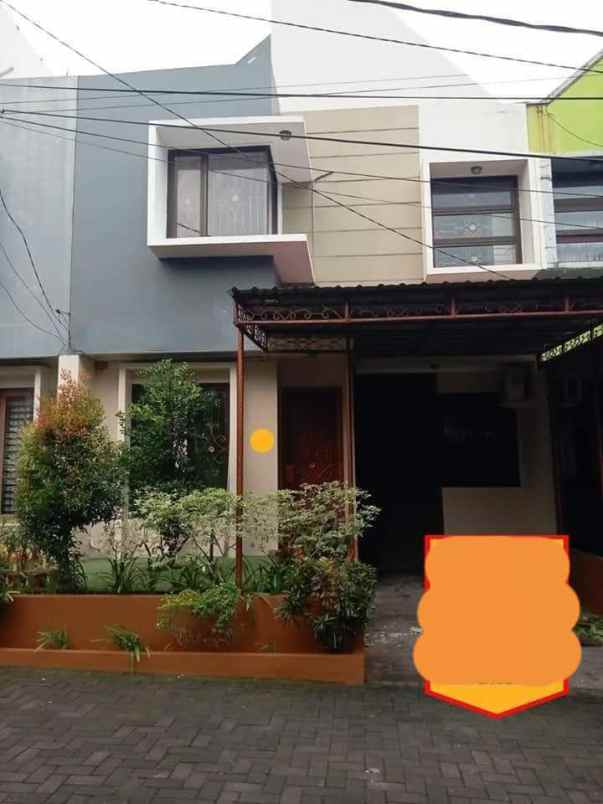 dijual rumah laguna residence