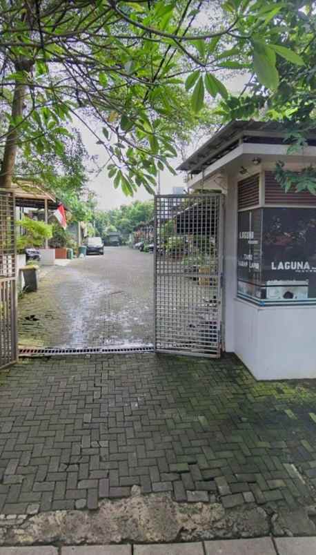 dijual rumah laguna residence