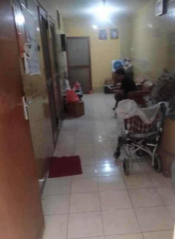 dijual rumah lebak arum