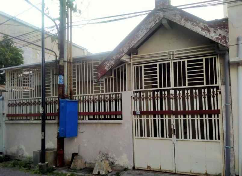 dijual rumah lebak arum