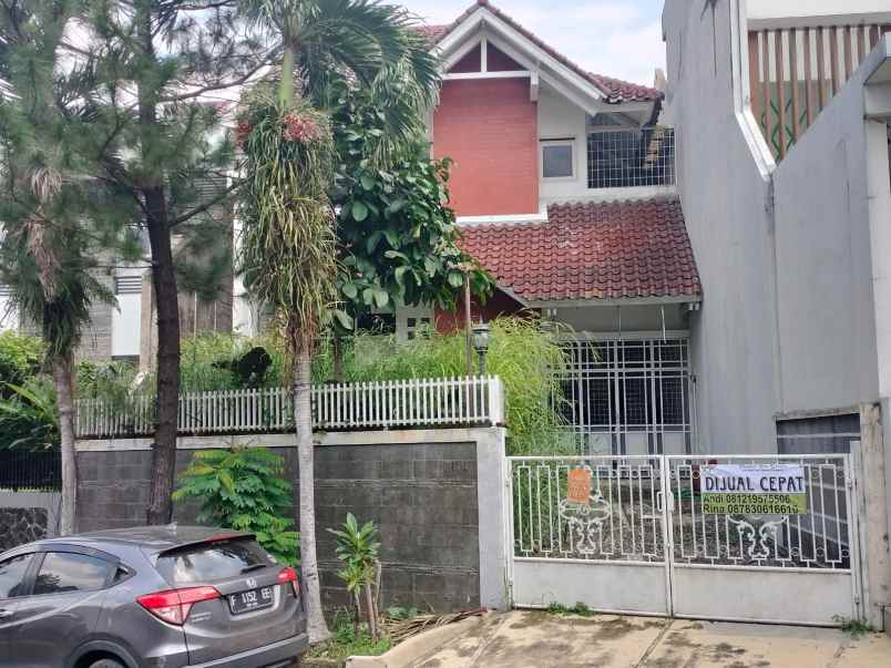 dijual rumah lux dan menarik