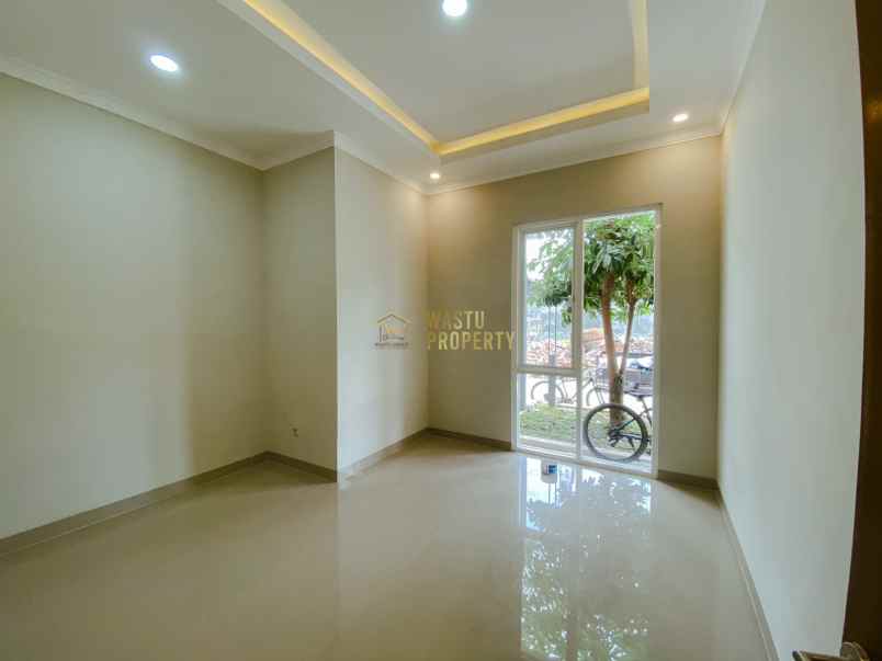 dijual rumah madurejo