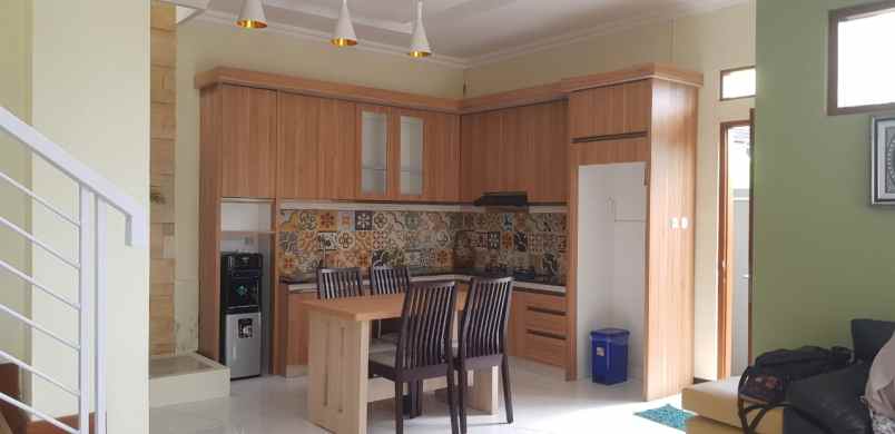 dijual rumah maguwoharjo