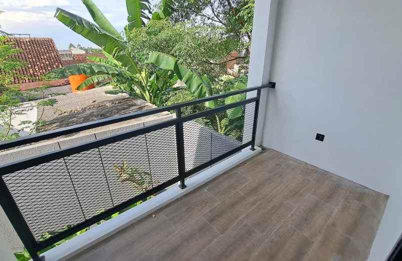 dijual rumah maguwoharjo