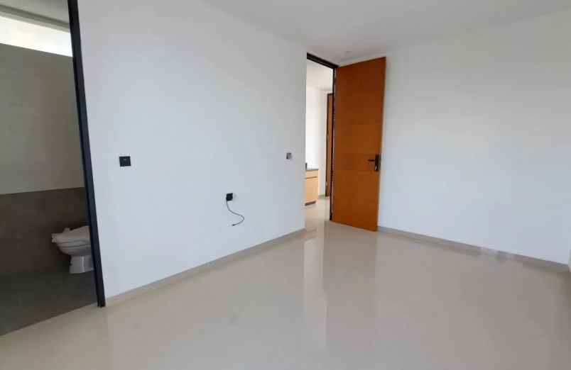 dijual rumah maguwoharjo