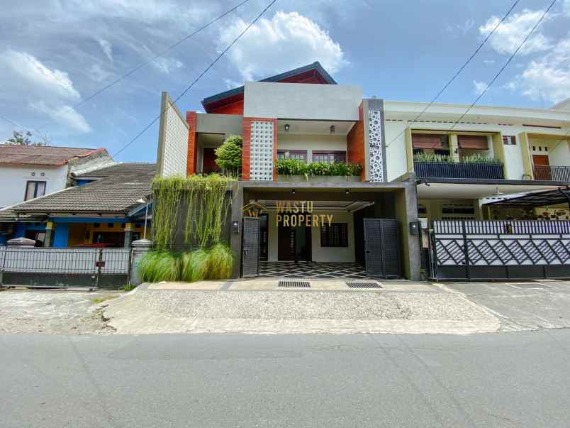dijual rumah maguwoharjo