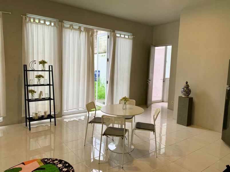 dijual rumah mahogany residence cibubur