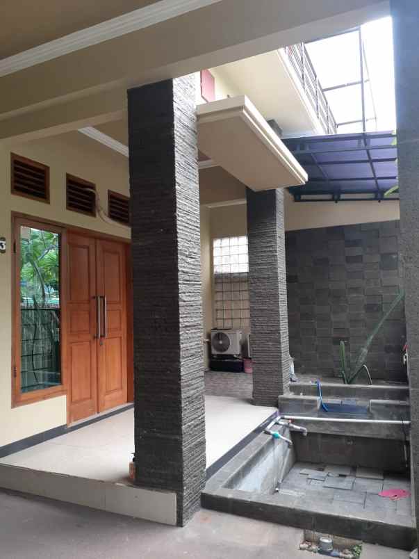 dijual rumah malaka country pondok kopi