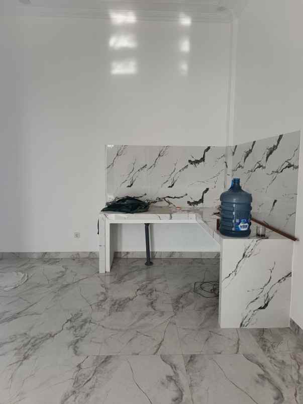 dijual rumah mangunharjo