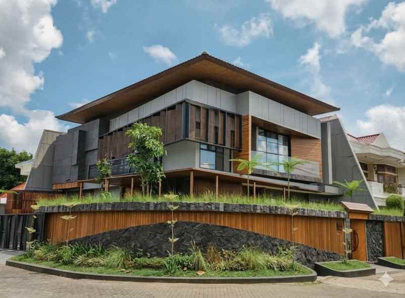 dijual rumah manyar kertoadi