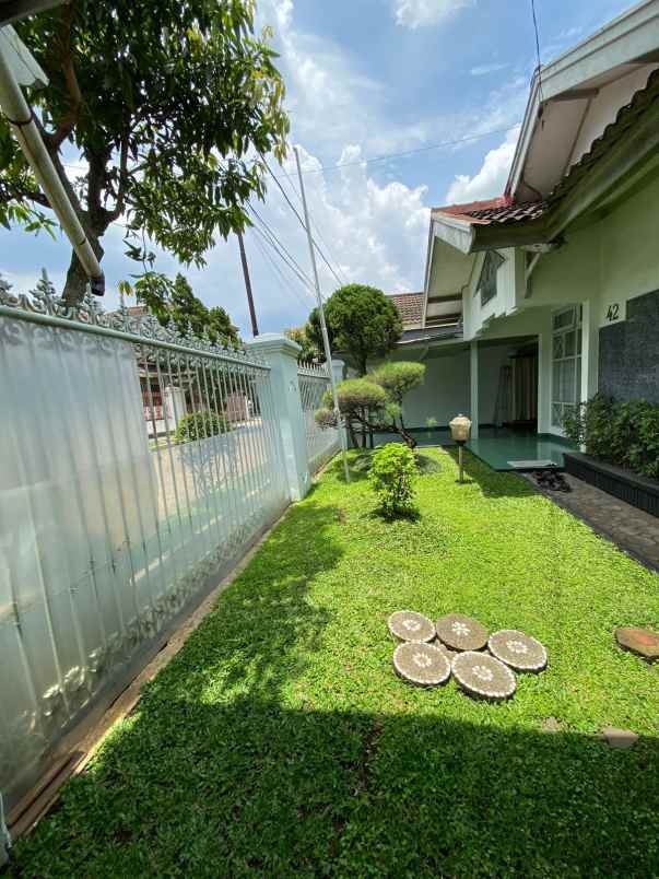 dijual rumah margahayu raya kec buah