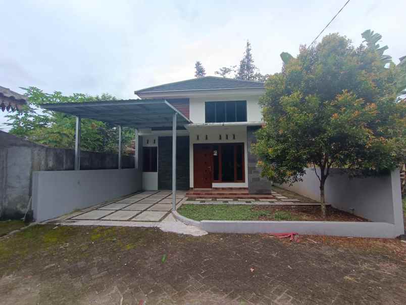 dijual rumah margoagung sayegan sleman