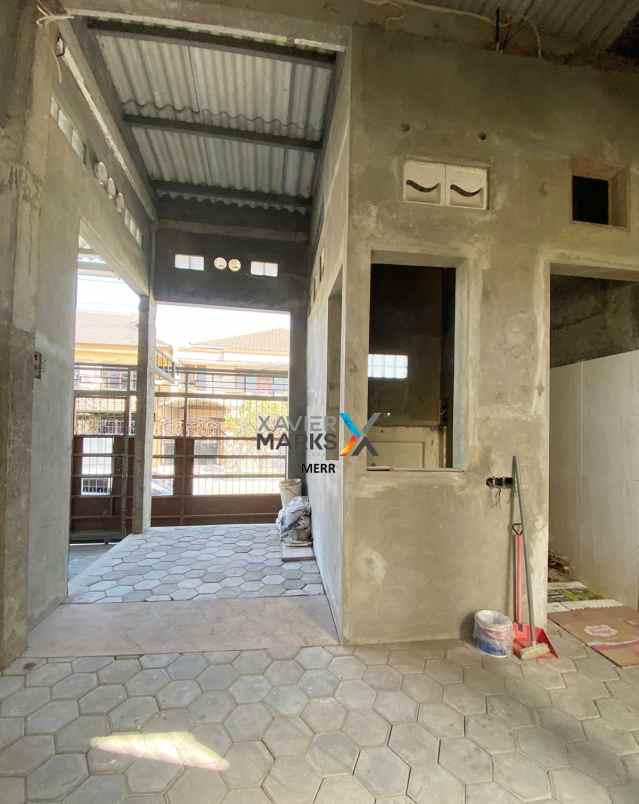 dijual rumah margorejo indah