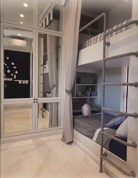 dijual rumah melrose residence