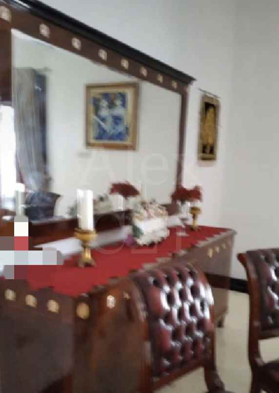 dijual rumah menteng