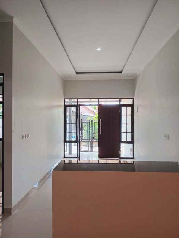 dijual rumah metro margahayu