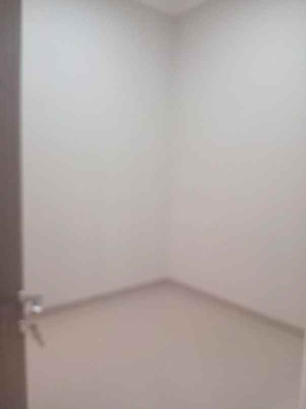 dijual rumah metro margahayu