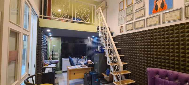 dijual rumah mewah dengan private pool di sentul city