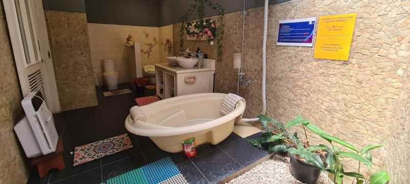 dijual rumah mewah dengan private pool di sentul city