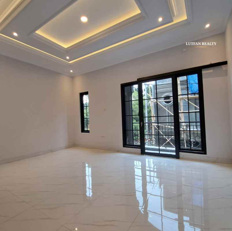 dijual rumah moch kahfi 2