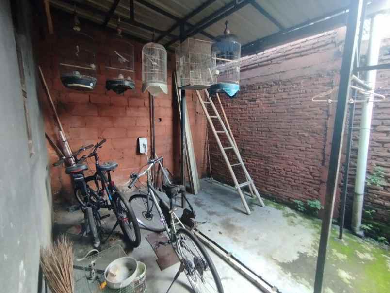 dijual rumah mojosongo jebres surakarta