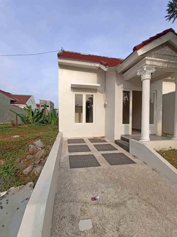 dijual rumah mountain boulevard