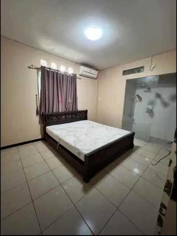 dijual rumah mulawarman selatan