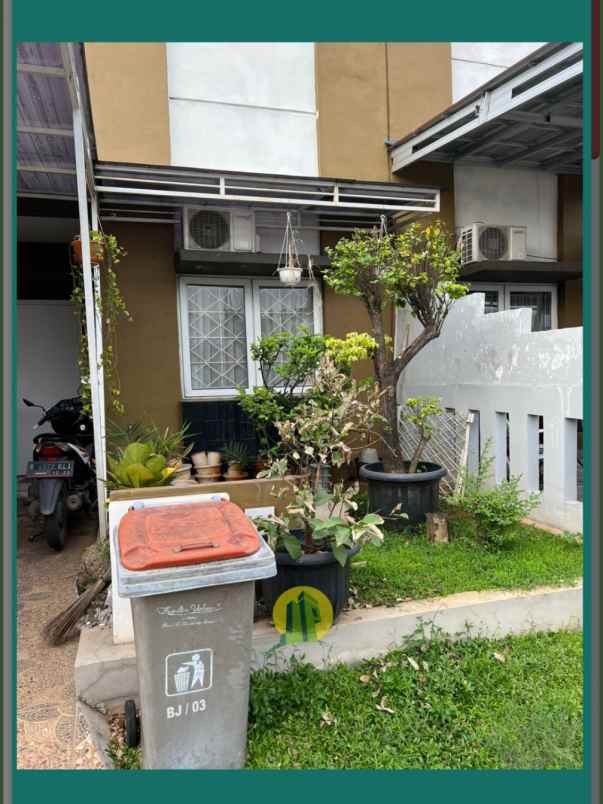 dijual rumah mustika sari