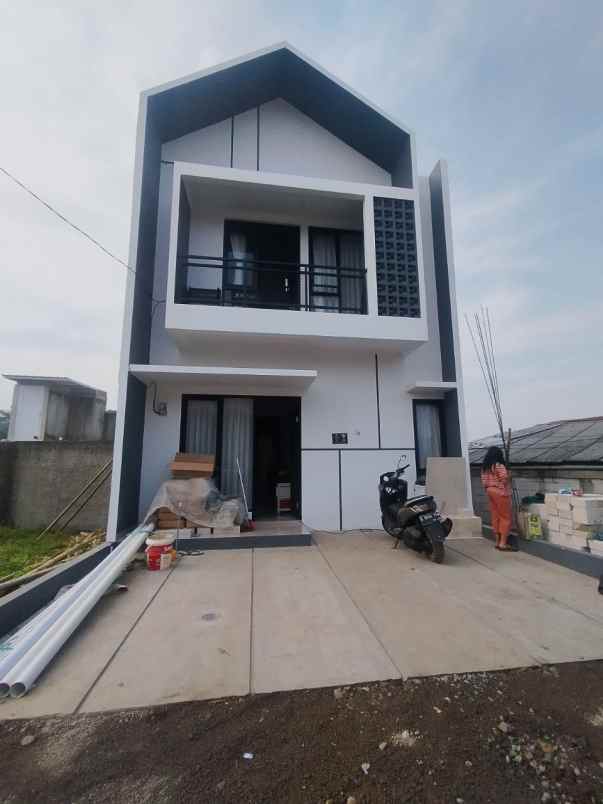 dijual rumah ngamprah kbb