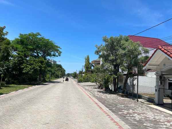 dijual rumah nirwana eksekutif