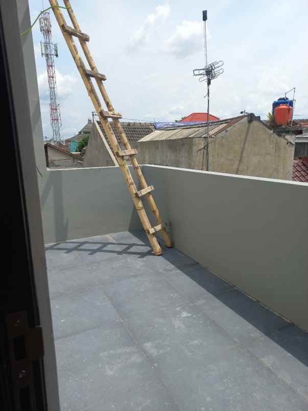 dijual rumah nusukan banjarsari surakarta