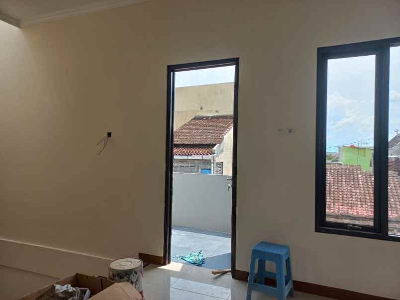 dijual rumah nusukan banjarsari surakarta