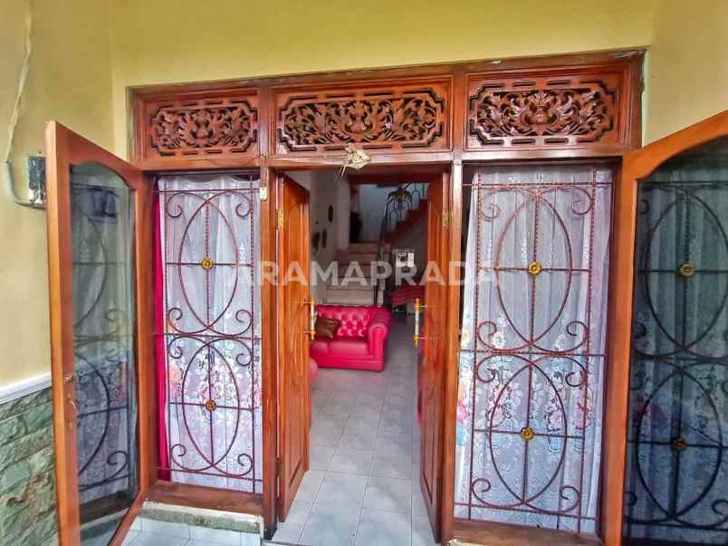 dijual rumah padangsambian