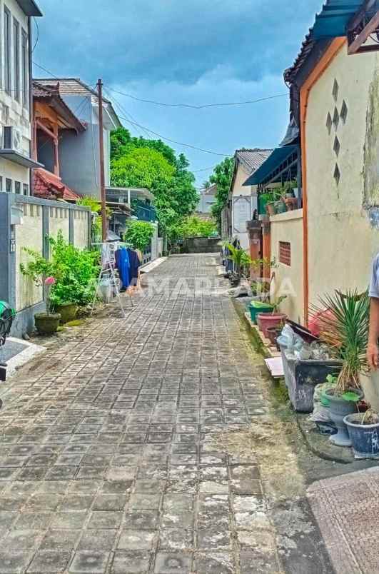 dijual rumah padangsambian