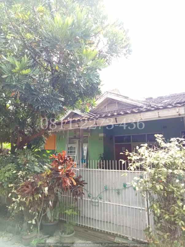 dijual rumah padasuka