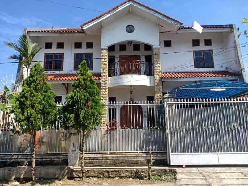 dijual rumah pajajaran bandung